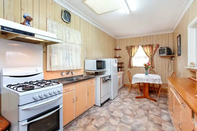 Fourth view of Homely house listing, 10 Rufford Street, Sunshine North VIC 3020