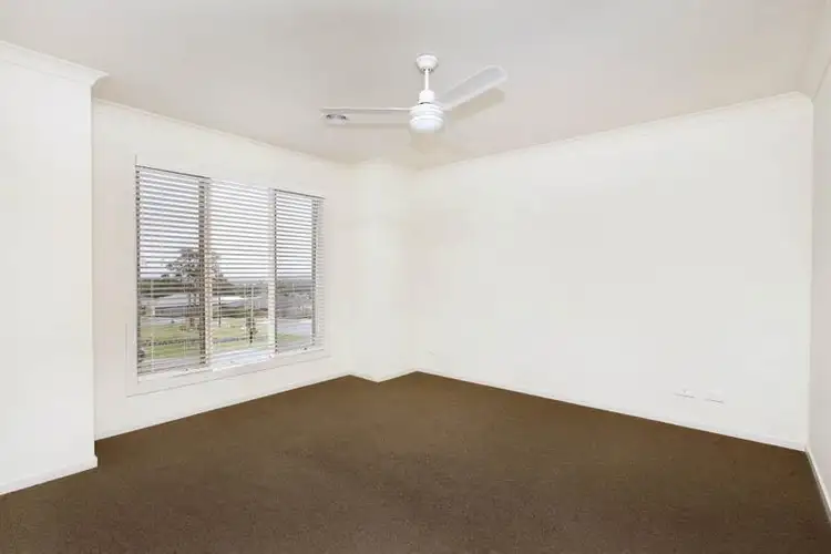 Sixth view of Homely house listing, 5 Emma Court, Sunbury VIC 3429