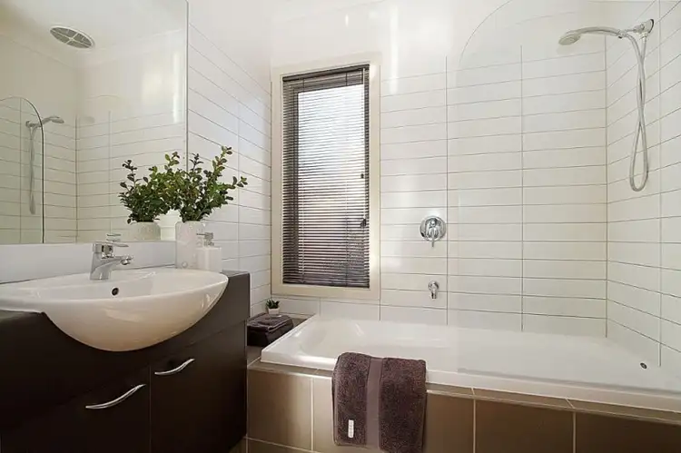 Fifth view of Homely unit listing, 2/19 Nicholson Avenue, Reservoir VIC 3073