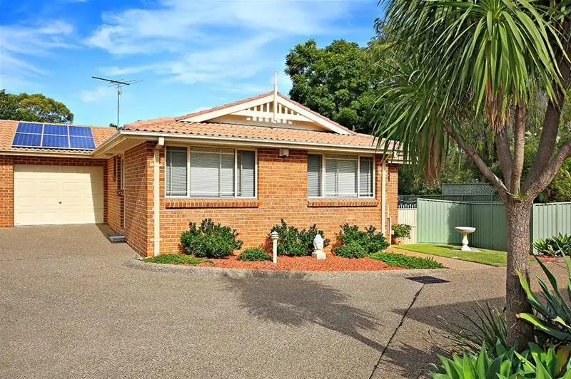 Main view of Homely villa listing, 6/10 Forrest Road, East Hills NSW 2213