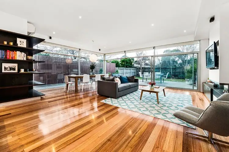 29 Bundeera Road, Caulfield South VIC 3162