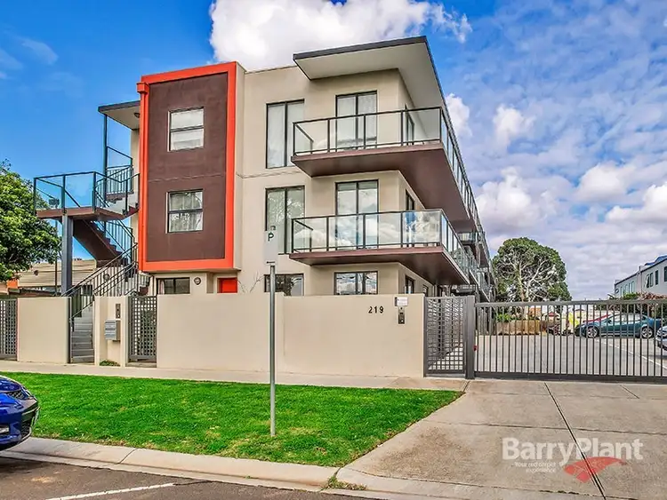 16/217-219 Watton Street, Werribee VIC 3030