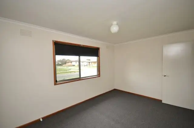 Sixth view of Homely house listing, 1 O'Dwyer Court, Echuca VIC 3564