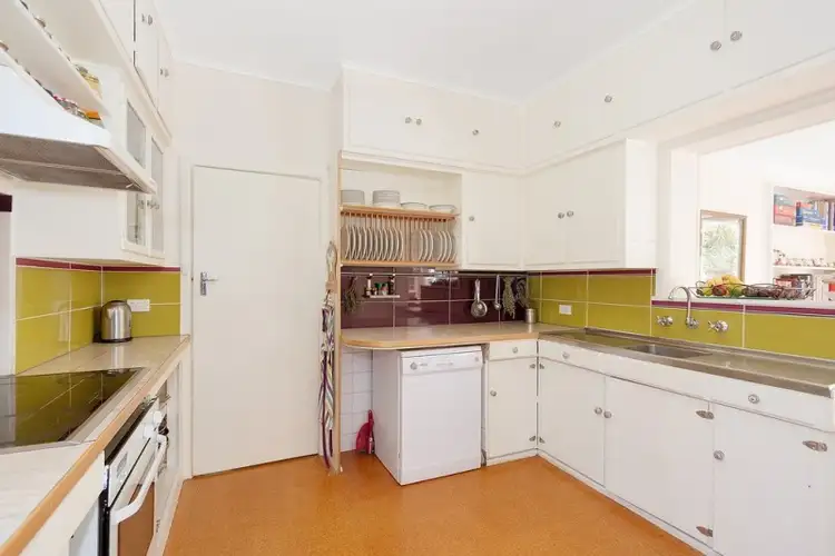 Fourth view of Homely house listing, 16 Alfreda Avenue, Rosanna VIC 3084