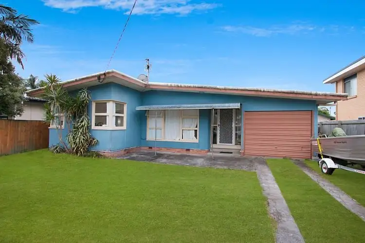 15 Binya Avenue, Kirra QLD 4225