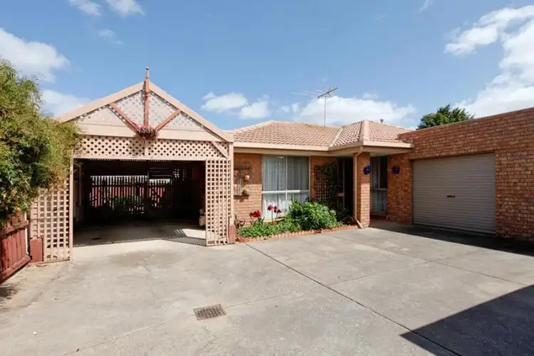 2/43 Kimberley Road, Werribee VIC 3030