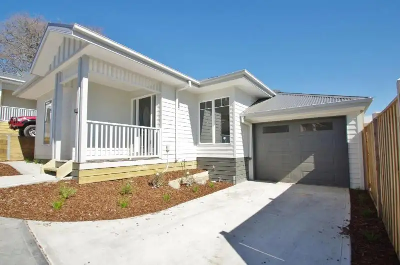Main view of Homely house listing, 8/22-24 McGregor Avenue, Healesville VIC 3777