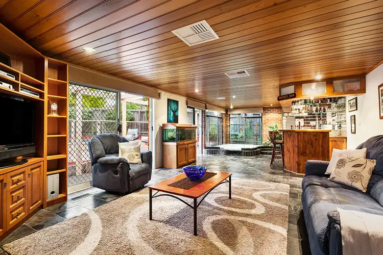 Second view of Homely house listing, 4 Highland Court, Eltham North VIC 3095