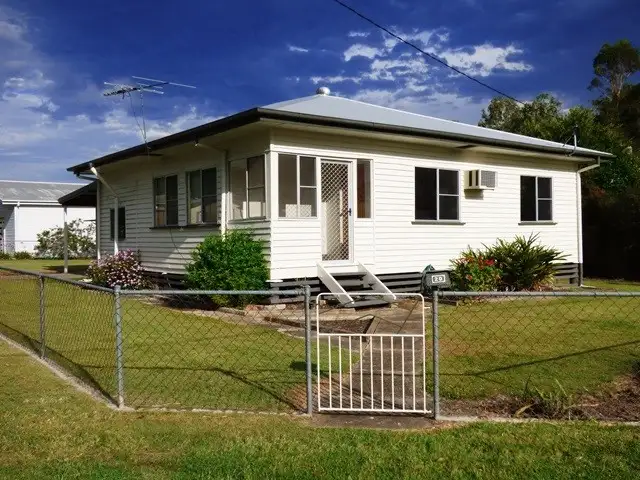 20 Vineyard Street, One Mile QLD 4305