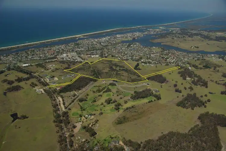 135 Palmers Road, Lakes Entrance VIC 3909