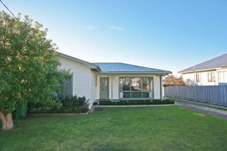 Third view of Homely house listing, 10 Garden Street, Portland VIC 3305