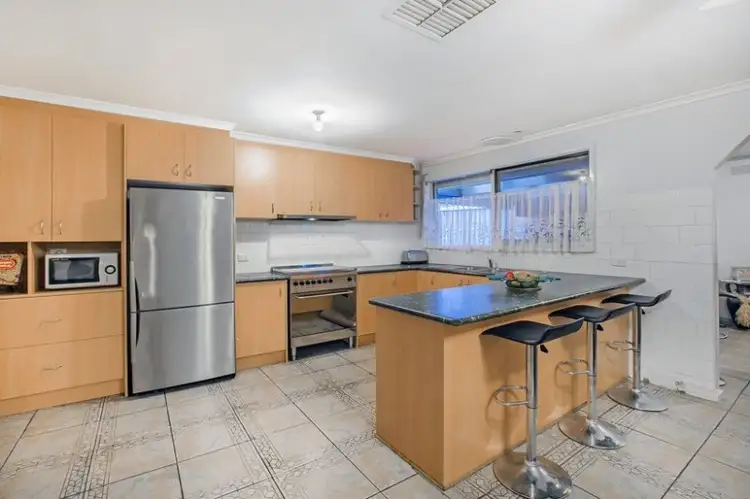 Second view of Homely house listing, 3 Lincoln Drive, Thomastown VIC 3074
