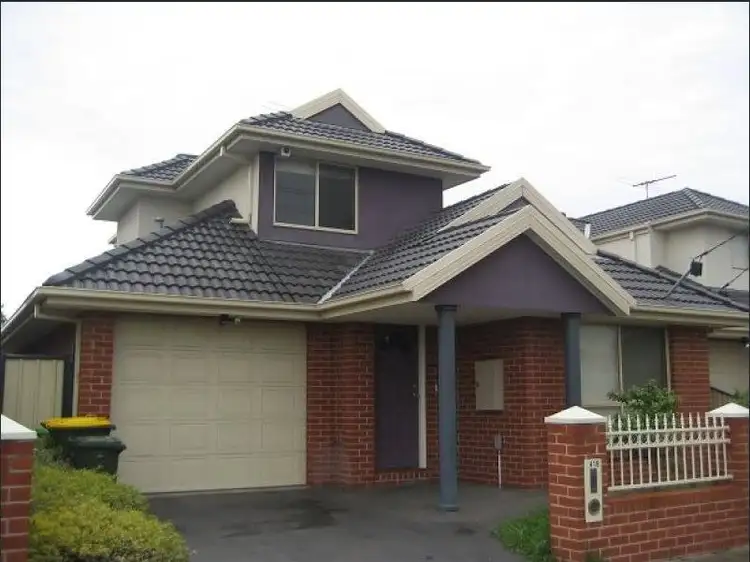 41B Angus Avenue