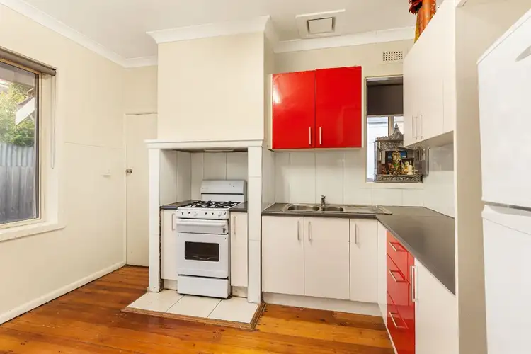 Second view of Homely house listing, 10 Clinnick Street, Reservoir VIC 3073