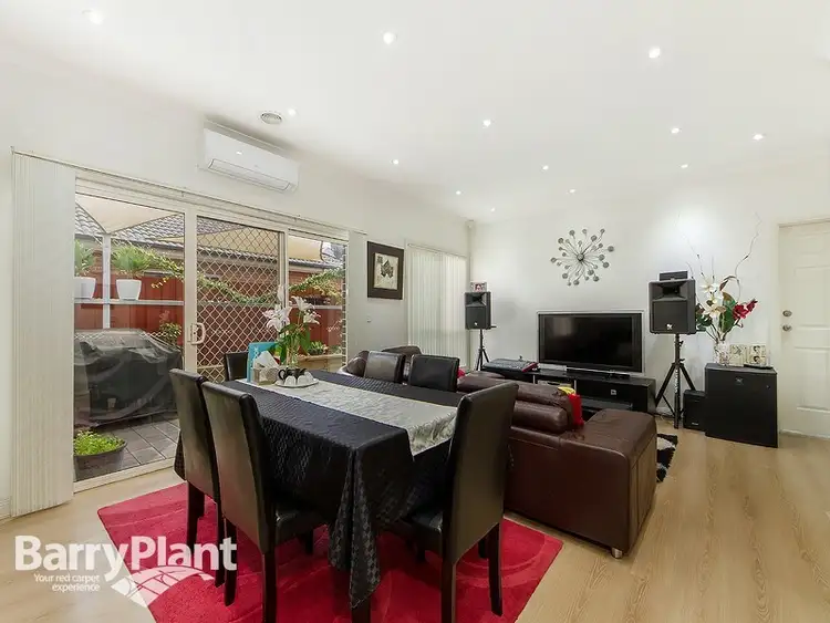 Third view of Homely unit listing, 3/9 Oberon Avenue, St Albans VIC 3021