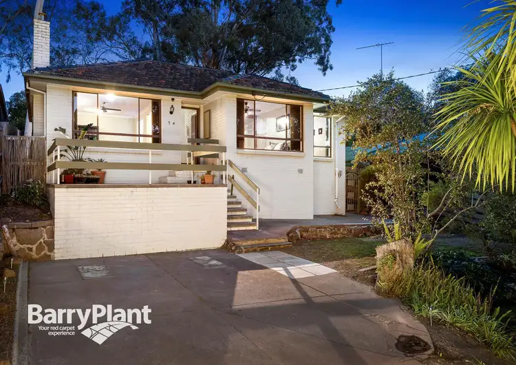 54 Kirwana Grove, Montmorency VIC 3094