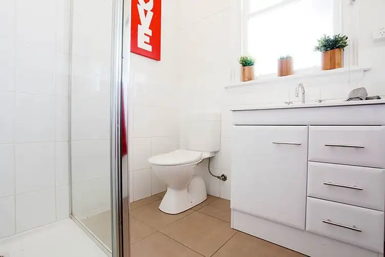 Fifth view of Homely unit listing, 1/28 Treloar Crescent, Braybrook VIC 3019