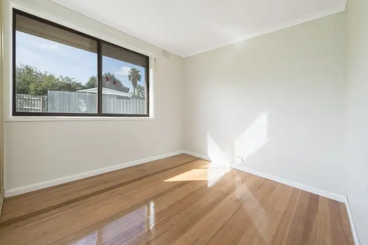 Seventh view of Homely house listing, 2 Bella Court, Thomastown VIC 3074