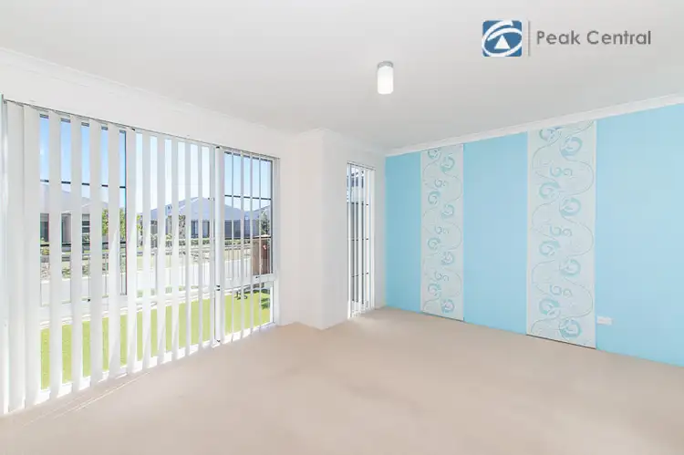 Fifth view of Homely house listing, 17 Dillwynia Bend, Banksia Grove WA 6031