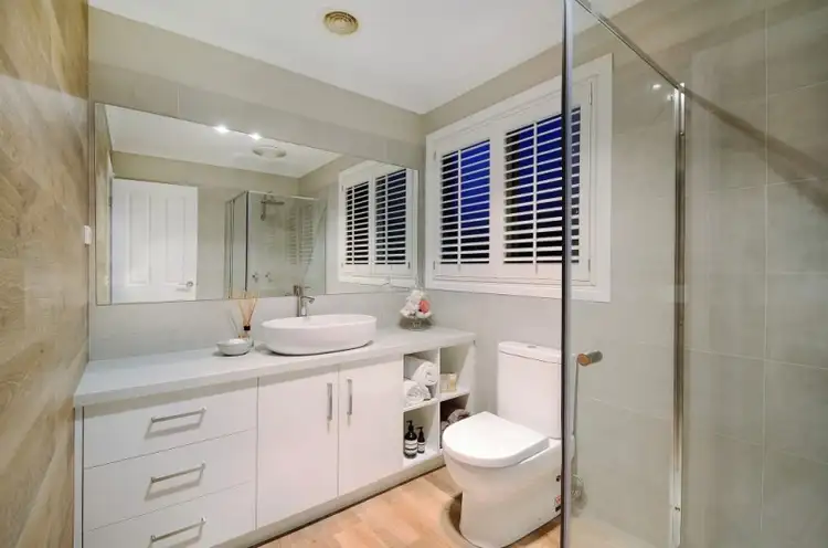 Fifth view of Homely house listing, 14 Jerilderie Drive, Berwick VIC 3806