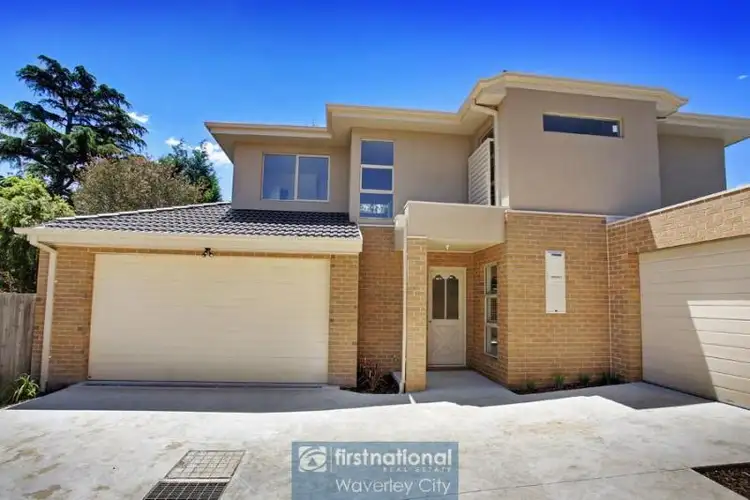 Main view of Homely townhouse listing, 2/42 English Avenue, Scoresby VIC 3179