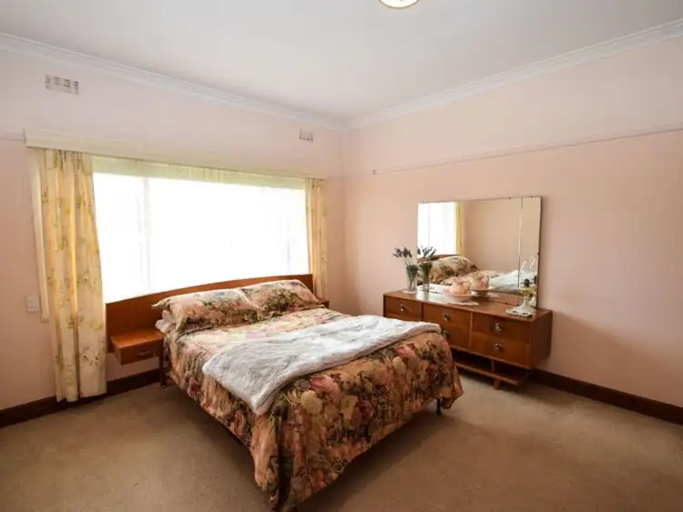 Fifth view of Homely house listing, 2 Burke & Wills Place, Wangaratta VIC 3677