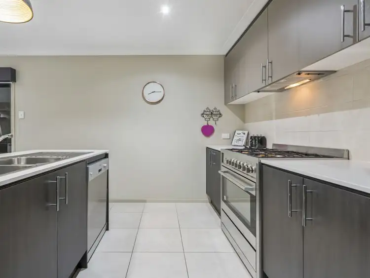 Sixth view of Homely house listing, 195 Kingsway Drive, Lalor VIC 3075