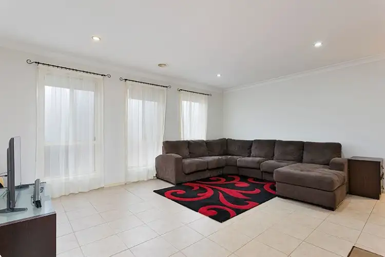 Third view of Homely unit listing, 1/20 Swinburne Court, Truganina VIC 3029