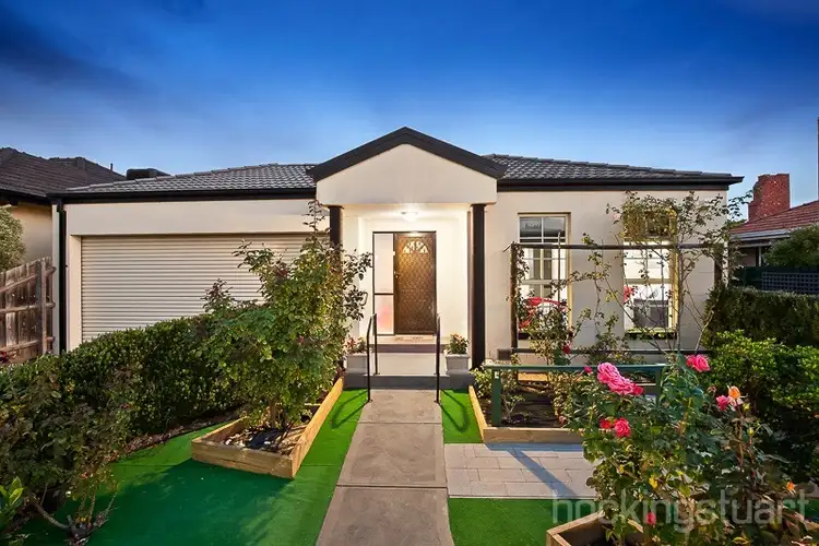 1/8 Laurel Street, Bentleigh East VIC 3165