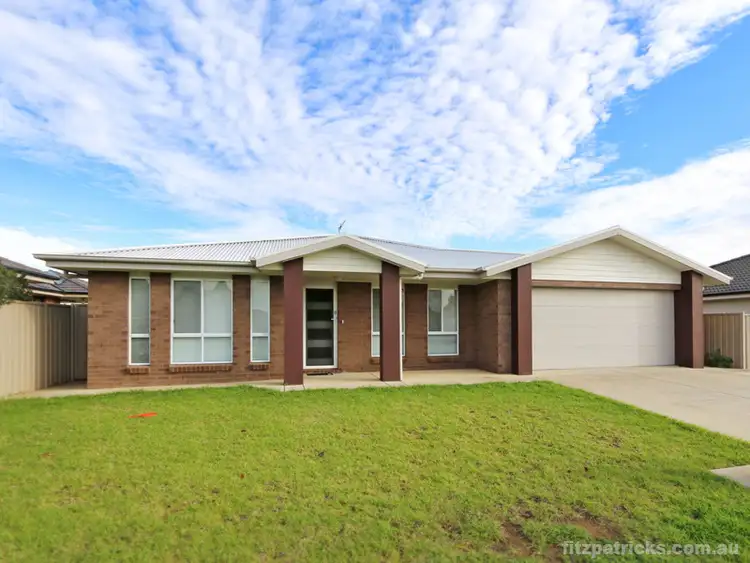 20 Barrima Drive, Glenfield Park NSW 2650