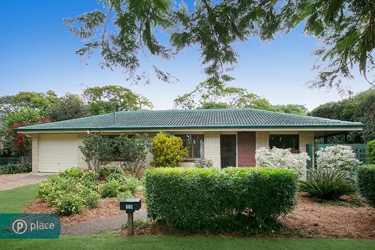 581 Honour Avenue, Sherwood QLD 4075
