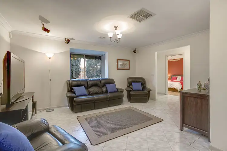 Fourth view of Homely house listing, 18 Santolin Drive, Hillside VIC 3037