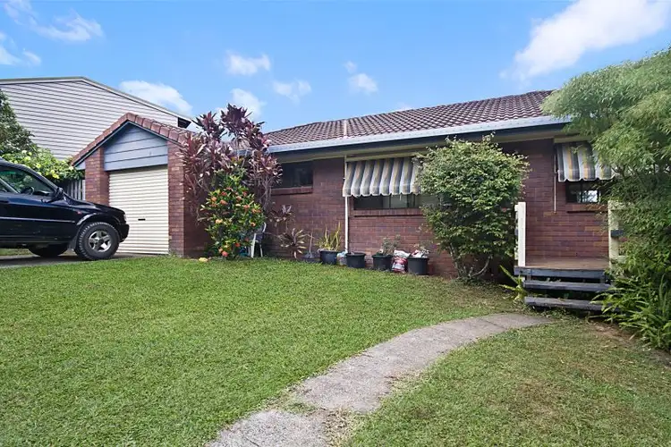 Second view of Homely semi-detached listing, 1/8 Mariners Crescent, Banora Point NSW 2486