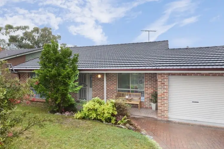 20 Fairways Crescent, Springwood NSW 2777