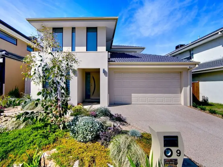 Main view of Homely house listing, 9/2 Barton Drive, Sandhurst VIC 3977