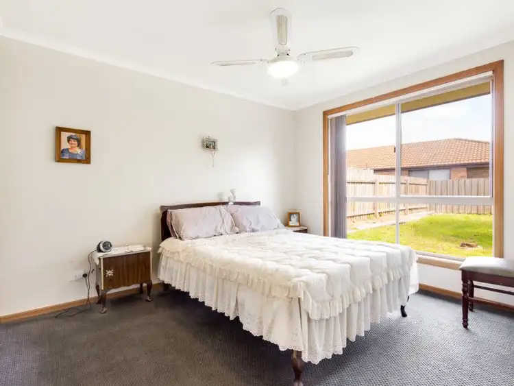 Sixth view of Homely house listing, 1/28 Melaleuca Drive, Hoppers Crossing VIC 3029