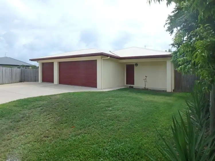 4 Icefire Quay, Trinity Park QLD 4879