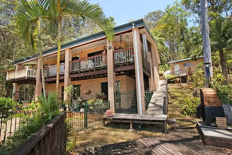 11 Panorama Drive, Nambour QLD 4560