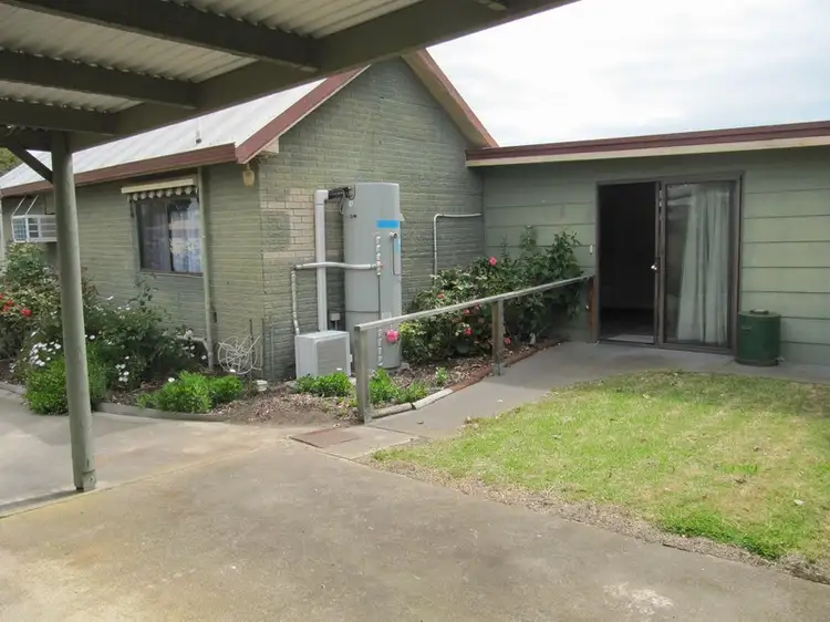 25 Dixon Street, Stratford VIC 3862