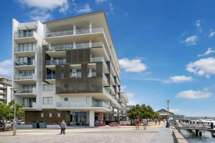 Second view of Homely unit listing, 402/5 Honeysuckle Drive, Newcastle NSW 2300