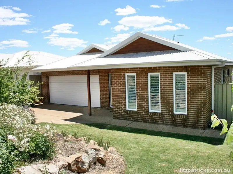 Main view of Homely house listing, 52 Kaloona Drive, Bourkelands NSW 2650