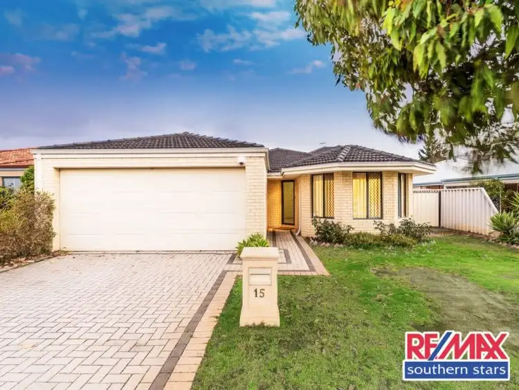 15 Spoonbill Place, Queens Park WA 6107