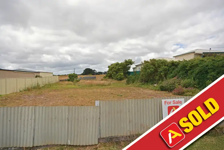 23 Beach Road, Allestree VIC 3305
