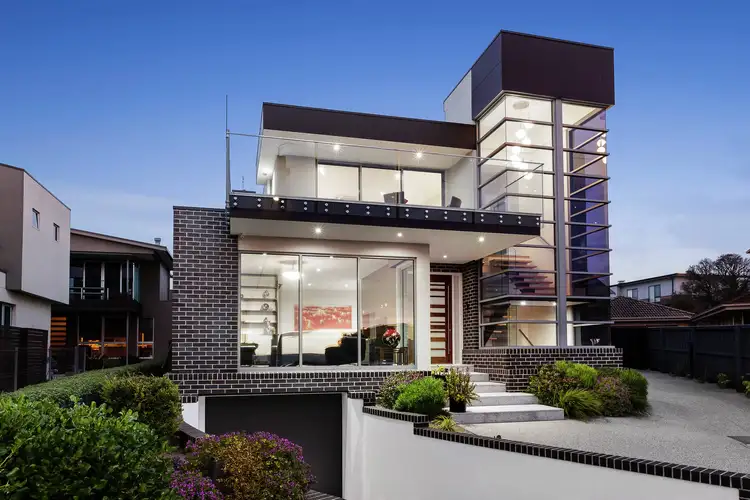 7 Rockcliff Court, Mornington VIC 3931