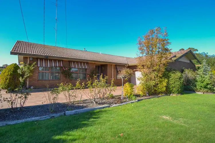 5 Earls Square, Delacombe VIC 3356