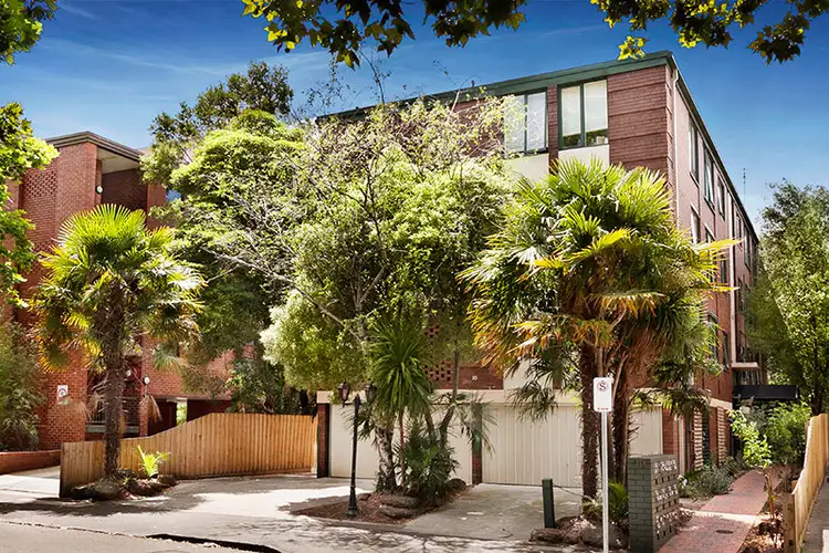 Fifth view of Homely apartment listing, 2/10 Tivoli Rd, South Yarra VIC 3141