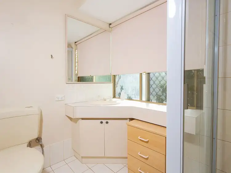 Fifth view of Homely house listing, 8 Voyager Drive, Thornlie WA 6108