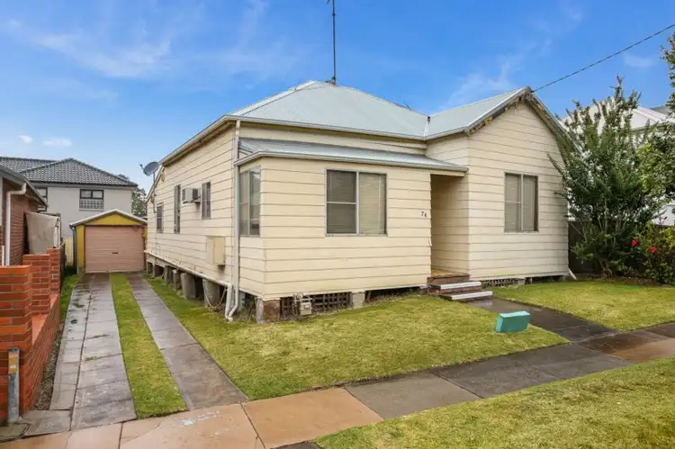 74 Merewether Street, Merewether NSW 2291