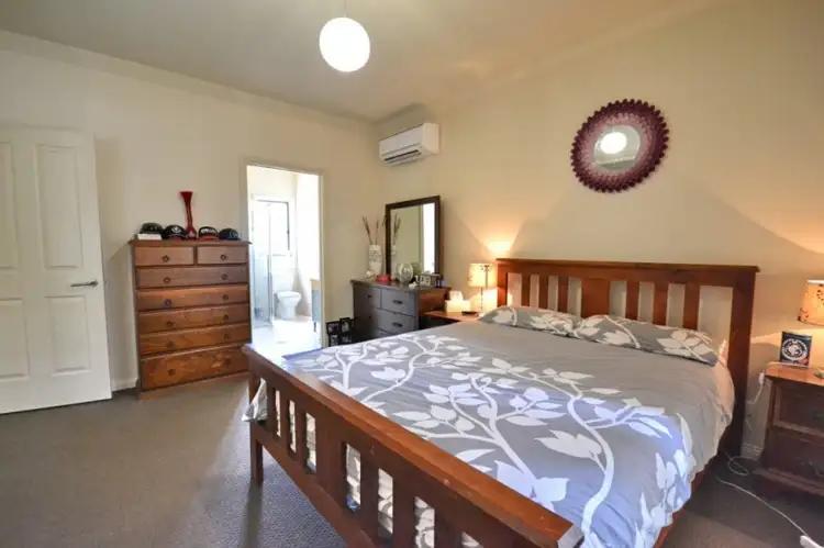 Sixth view of Homely house listing, 4/32 Stewart Street, Mansfield VIC 3722
