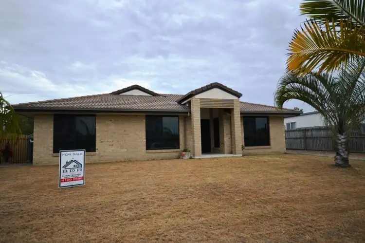 3 Lakes Bvd, Burrum Heads QLD 4659